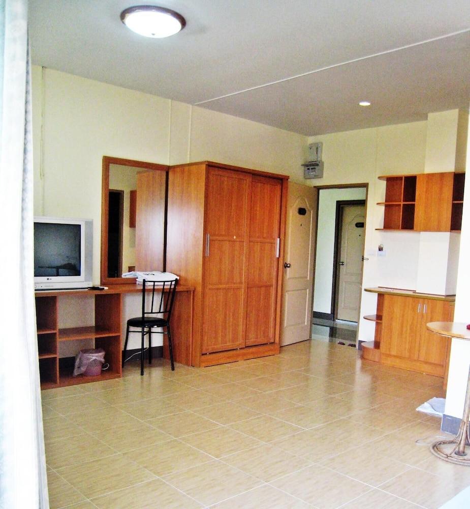 Choktawee Residence And Mansion Chiang Mai Exterior photo